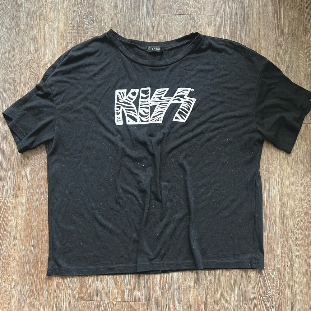 Shein “KISS” Black T-shirt